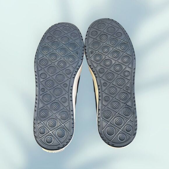 Blowfish Malibu Women's Blue Canvas Athletic Shoes - Picture 6 of 6